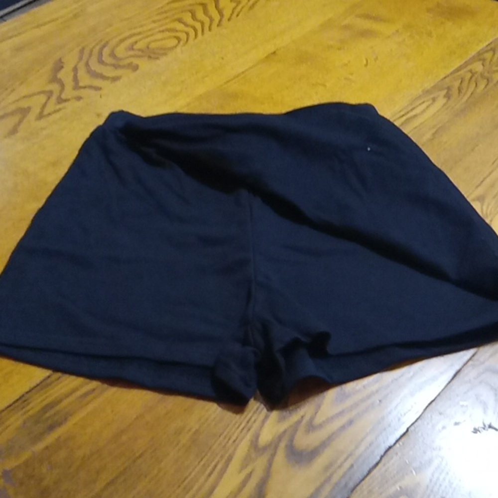 HALARA MEDIUM Womens SHORTS New Activewear Tennis BLACK Yoga Workout - Picture 2 of 5
